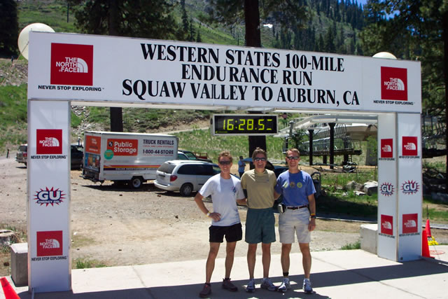 Doug Hansel, Bill Thom, Michael Davenport - racer check-in