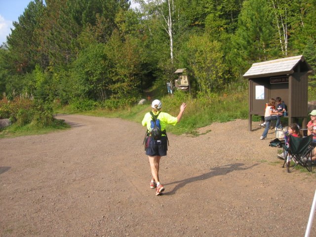 I head out on the trail after a quick refueling 