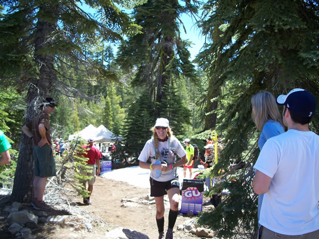 Saturday June 26th : Action at Robinson Flat - 29.7 Mile Aid Station