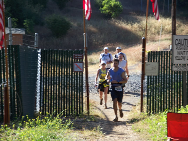 Sunday June 27th : Highway 49 - 93.5 Mile Aid Station