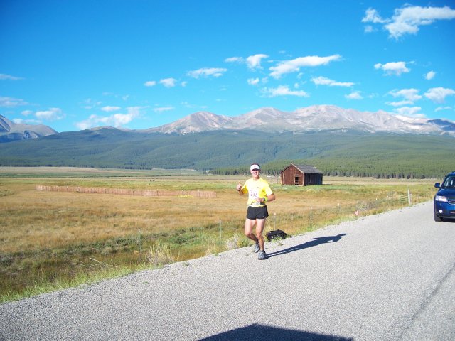 Runners on Hwy 300 east of Fish Hatchery outbound : Saturday August 21, 2010