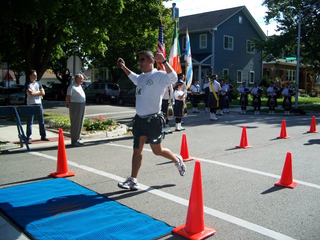Sunday September 19, 2010 : Action at the Finish Line