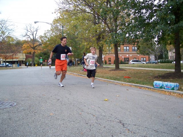 Saturday October 23, 2010 : Going in Circles 5K
