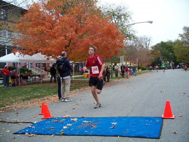 Saturday October 23, 2010 : Going in Circles 5K