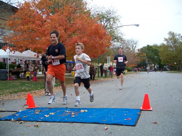 Saturday October 23, 2010 : Going in Circles 5K