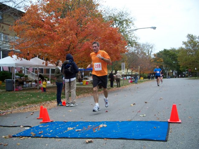 Saturday October 23, 2010 : Going in Circles 5K