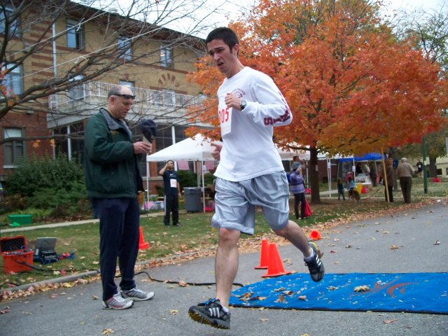 Saturday October 23, 2010 : Going in Circles 5K