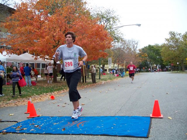 Saturday October 23, 2010 : Going in Circles 5K