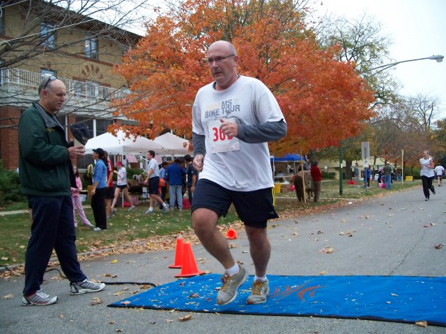 Saturday October 23, 2010 : Going in Circles 5K