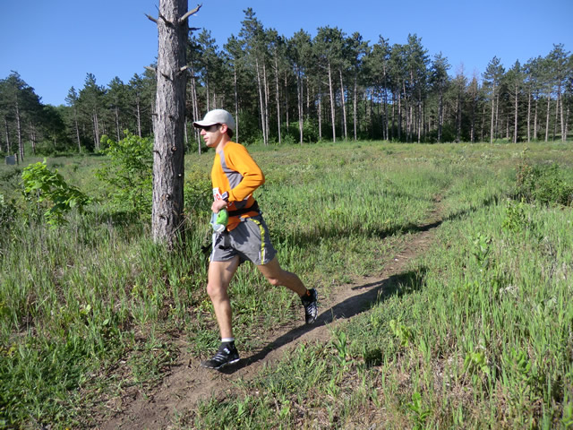 Saturday June 2, 2012 : Emma Carlin Outbound (mile 15.8)