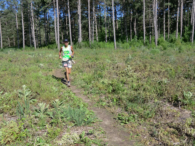 Saturday June 2, 2012 : Emma Carlin Outbound (mile 15.8)
