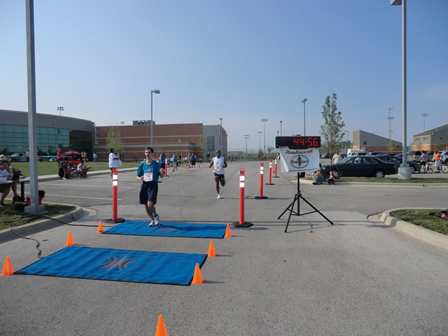 Saturday June 30, 2012 - Runners making the finish of The Great 8K!
