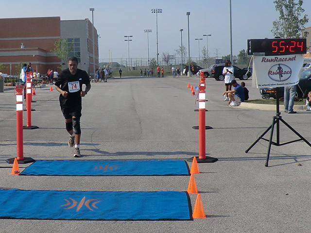 Saturday June 30, 2012 - Runners making the finish of The Great 8K!