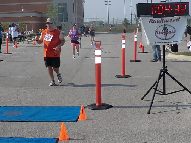 Saturday June 30, 2012 - Runners making the finish of The Great 8K!