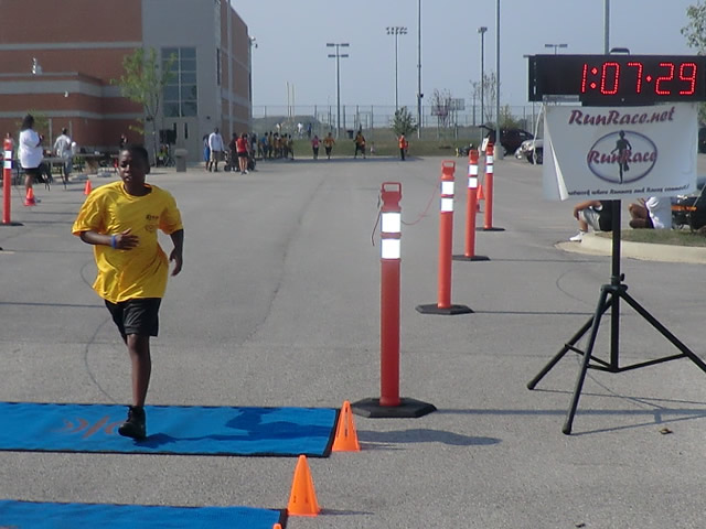Saturday June 30, 2012 - Runners making the finish of The Great 8K!
