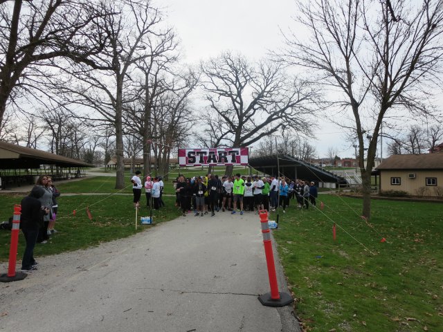 Action at the inaugural IUN Nurses on the Run 5K