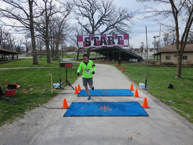 Action at the inaugural IUN Nurses on the Run 5K