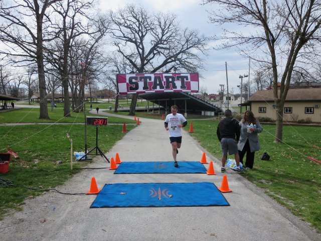 Action at the inaugural IUN Nurses on the Run 5K