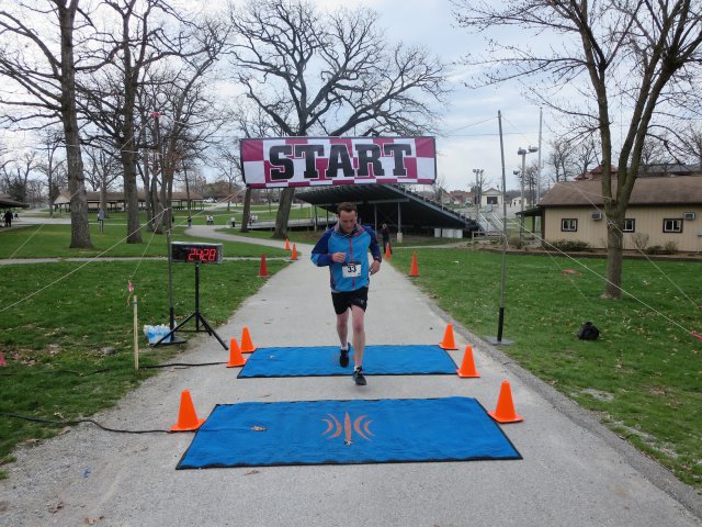 Action at the inaugural IUN Nurses on the Run 5K
