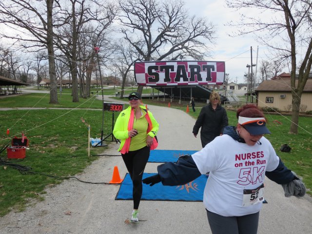 Action at the inaugural IUN Nurses on the Run 5K