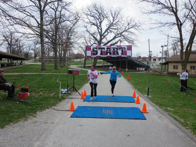 Action at the inaugural IUN Nurses on the Run 5K