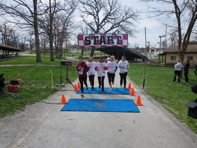 Action at the inaugural IUN Nurses on the Run 5K