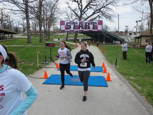 Action at the inaugural IUN Nurses on the Run 5K