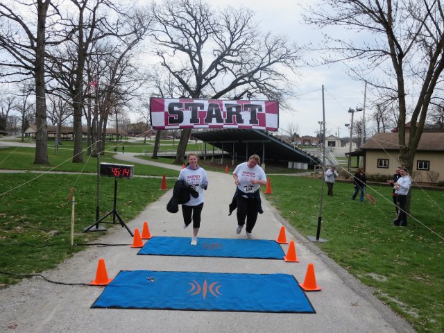 Action at the inaugural IUN Nurses on the Run 5K