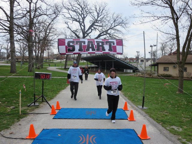 Action at the inaugural IUN Nurses on the Run 5K