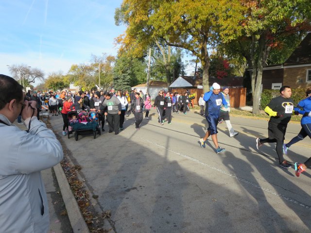 Getting ready to start the Tiger Tear 5K