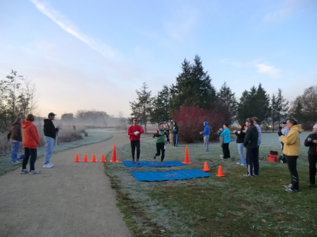 50-Milers at the 2.6-Mile Checkpoint : Saturday October 22nd, 2011