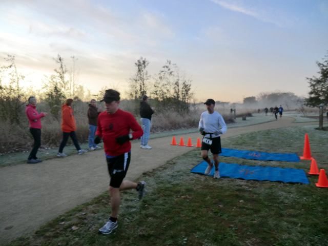50-Milers at the 2.6-Mile Checkpoint : Saturday October 22nd, 2011