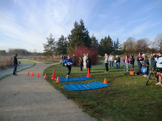 Marathoners at the 2.6-Mile Checkpoint : Saturday October 22nd, 2011