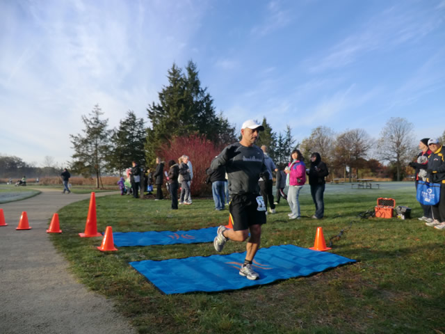 Marathoners at the 2.6-Mile Checkpoint : Saturday October 22nd, 2011