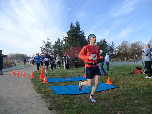 Marathoners at the 2.6-Mile Checkpoint : Saturday October 22nd, 2011