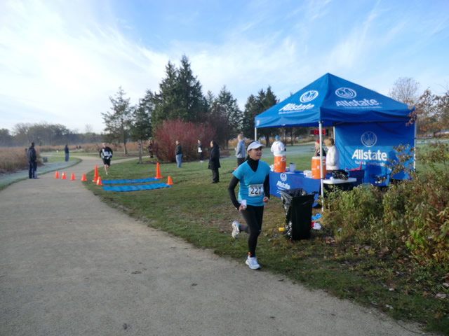 Marathoners at the 2.6-Mile Checkpoint : Saturday October 22nd, 2011