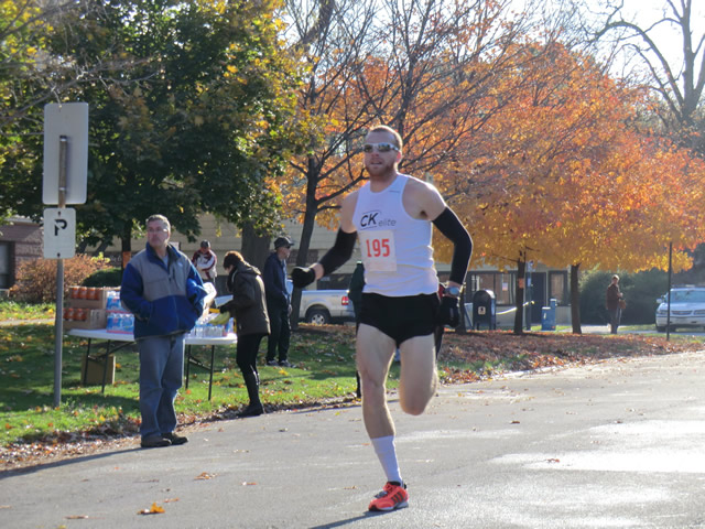 Going in Circles 5K : Saturday October 29, 2011