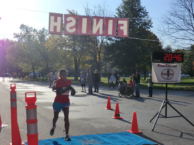 Going in Circles 5K : Saturday October 29, 2011