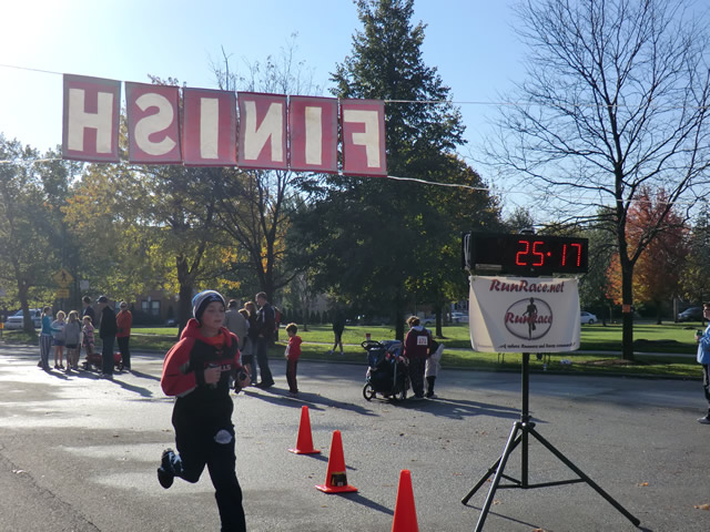 Going in Circles 5K : Saturday October 29, 2011