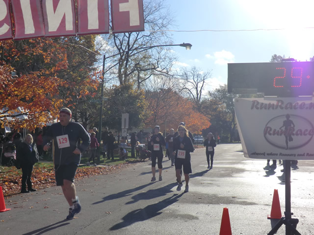 Going in Circles 5K : Saturday October 29, 2011