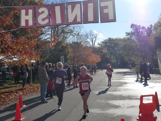Going in Circles 5K & Kids 1-Mile : Saturday October 29, 2011