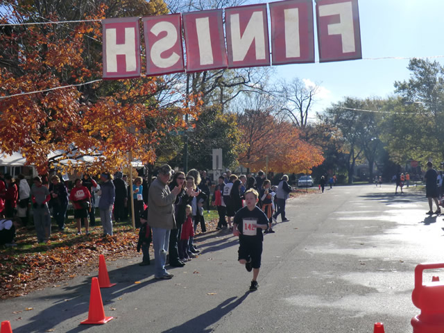 Going in Circles 5K & Kids 1-Mile : Saturday October 29, 2011