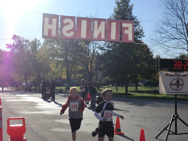 Going in Circles 5K & Kids 1-Mile : Saturday October 29, 2011