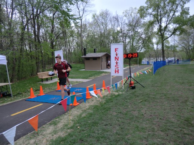 Saturday April 21st, 2012 : Trail Mix Race - Lap & Finish Area