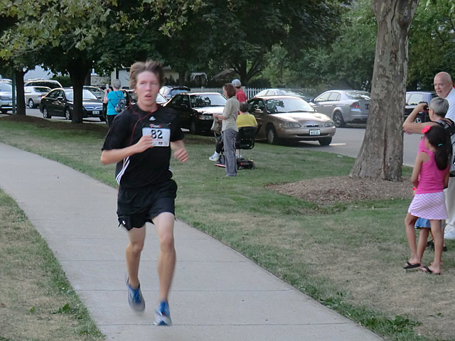 Wednesday August 1st 2012 : Action from the Inaugural Chicago Full Moon Run