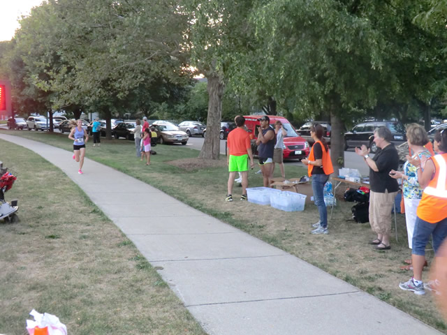 Wednesday August 1st 2012 : Action from the Inaugural Chicago Full Moon Run