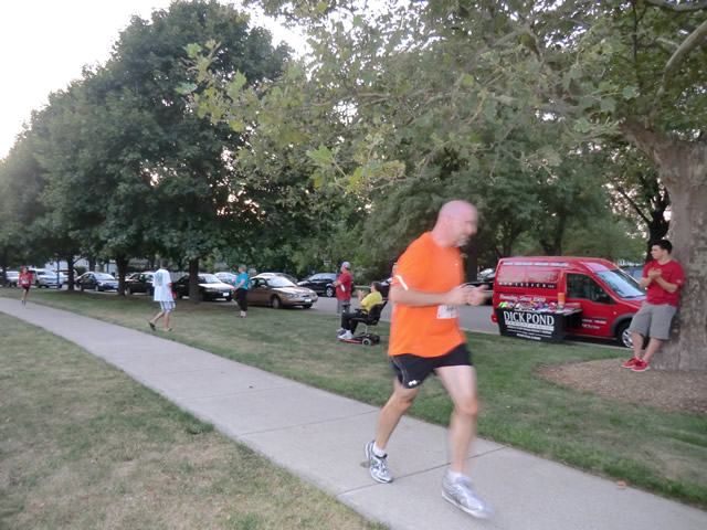 Wednesday August 1st 2012 : Action from the Inaugural Chicago Full Moon Run