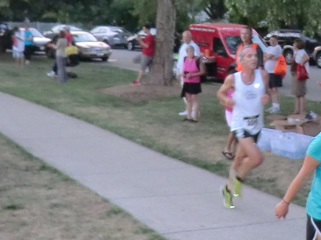 Wednesday August 1st 2012 : Action from the Inaugural Chicago Full Moon Run