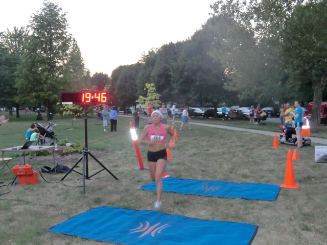 Wednesday August 1st 2012 : Action from the Inaugural Chicago Full Moon Run