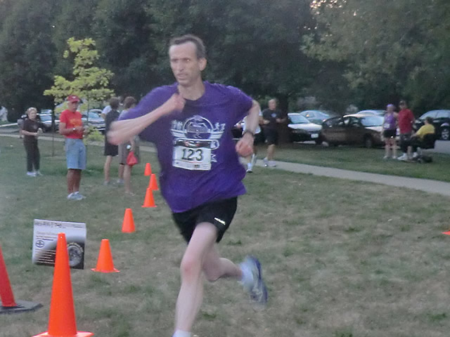 Wednesday August 1st 2012 : Action from the Inaugural Chicago Full Moon Run